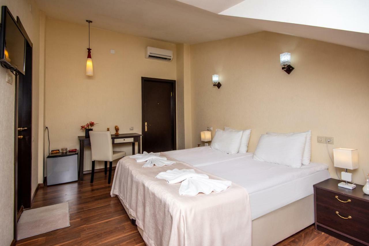 Lowell Hotel Tbilisi Exterior photo